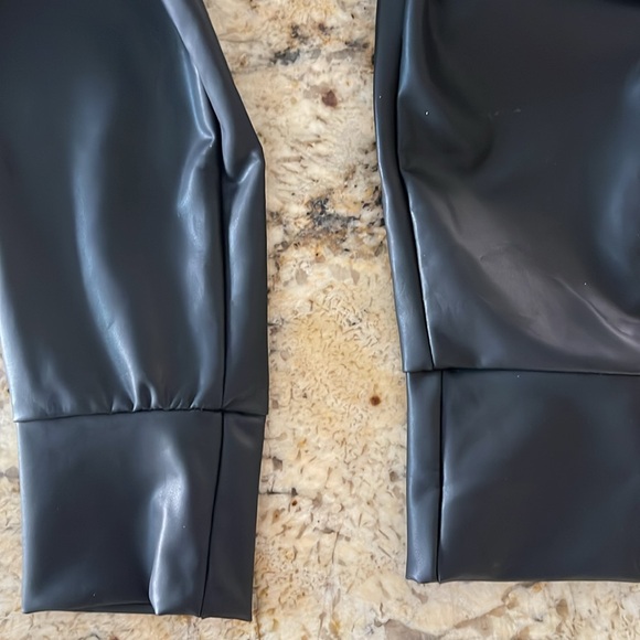 Adorable Woman’s Jogger - Picture 3 of 5